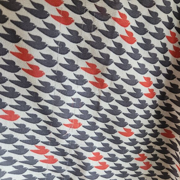 WE Sleeveless Cowl Neck Top with Bird Print (L) - Picture 6 of 7